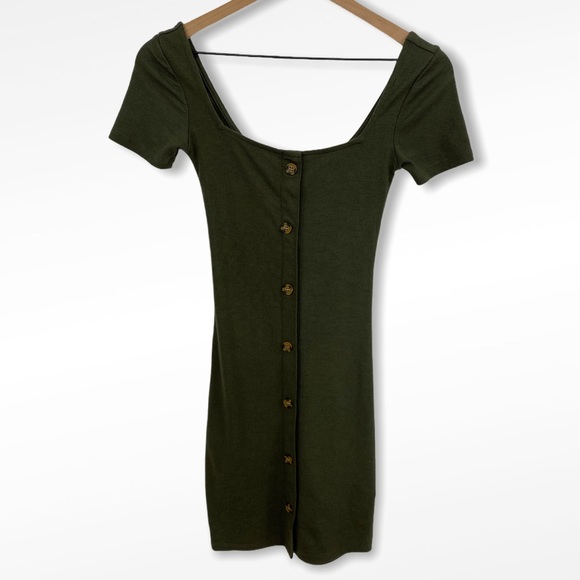 H&M Dresses & Skirts - H&M Dark Green Ribbed Button Front Mini Dress